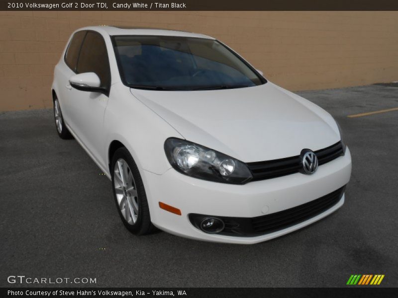 Candy White / Titan Black 2010 Volkswagen Golf 2 Door TDI