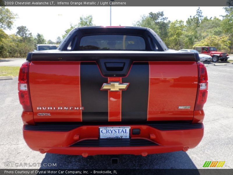 Inferno Orange Metallic / Light Cashmere 2009 Chevrolet Avalanche LT
