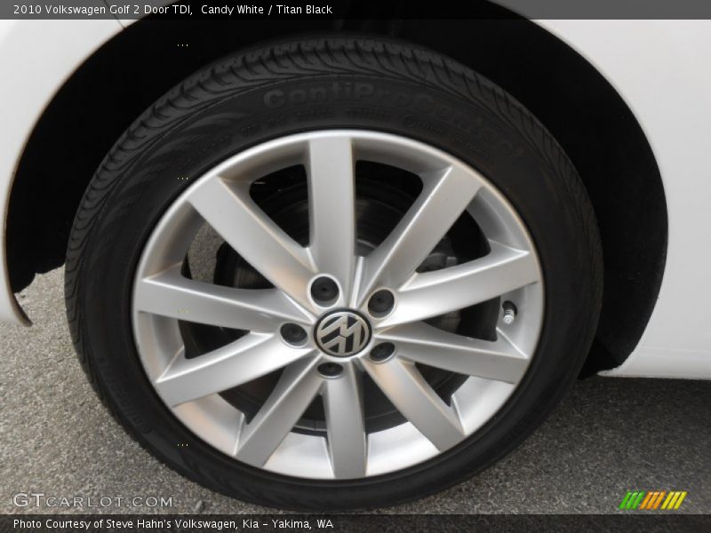 Candy White / Titan Black 2010 Volkswagen Golf 2 Door TDI