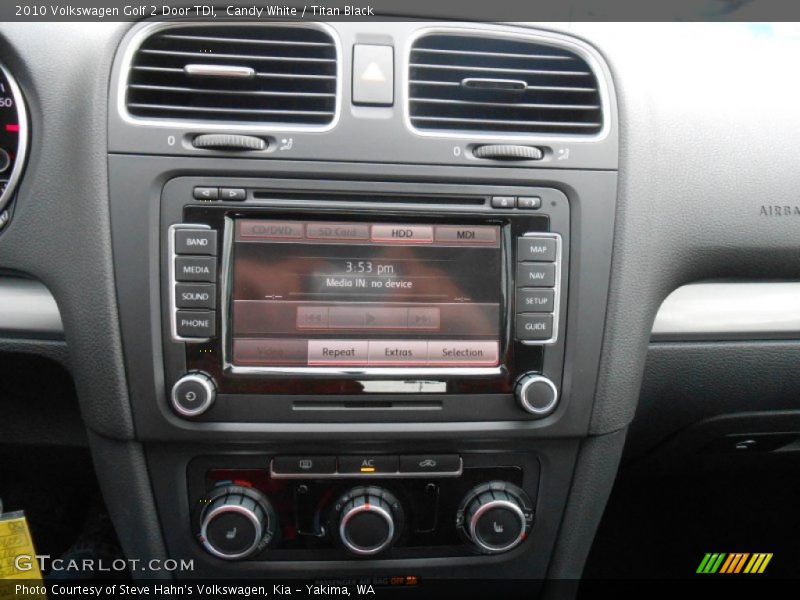 Candy White / Titan Black 2010 Volkswagen Golf 2 Door TDI