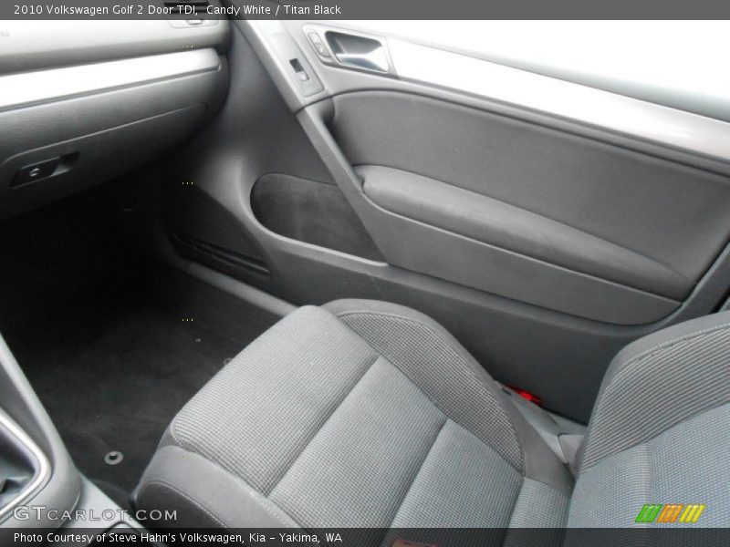 Candy White / Titan Black 2010 Volkswagen Golf 2 Door TDI