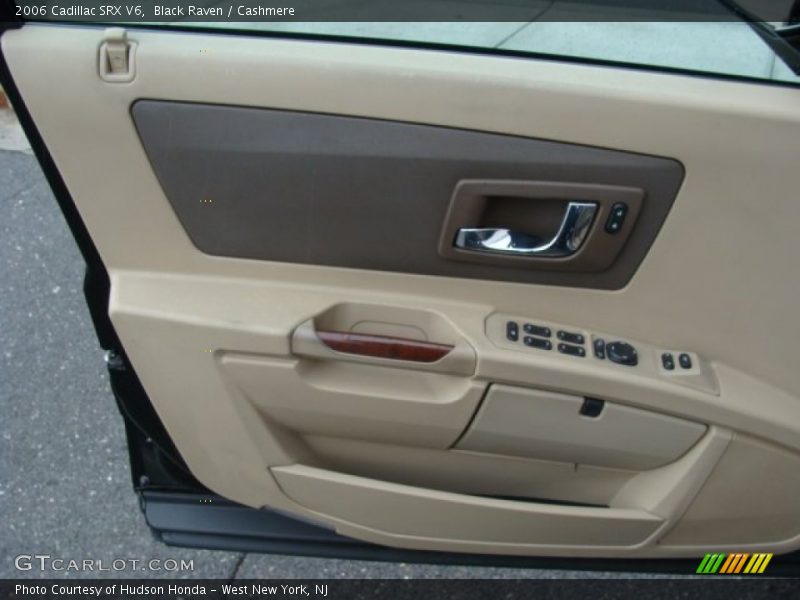 Black Raven / Cashmere 2006 Cadillac SRX V6