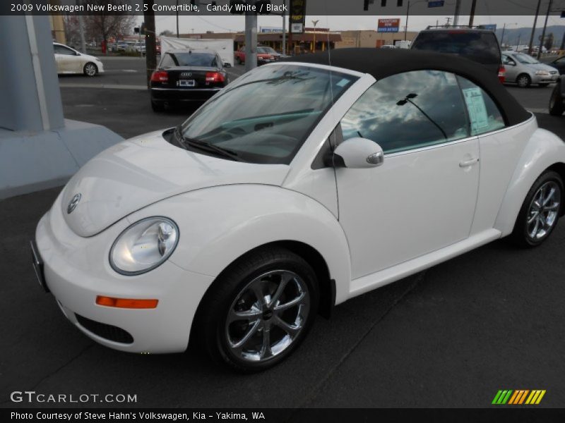 Candy White / Black 2009 Volkswagen New Beetle 2.5 Convertible