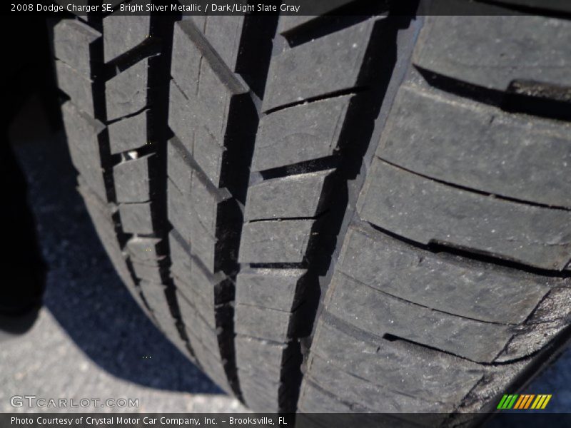 Bright Silver Metallic / Dark/Light Slate Gray 2008 Dodge Charger SE