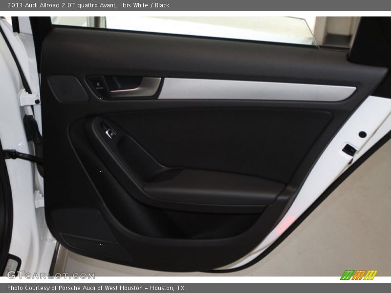 Ibis White / Black 2013 Audi Allroad 2.0T quattro Avant