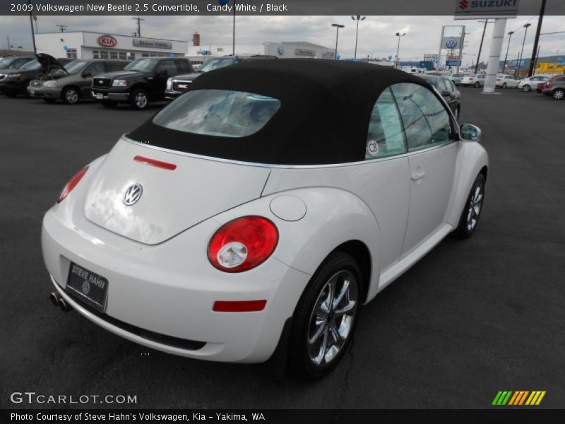 Candy White / Black 2009 Volkswagen New Beetle 2.5 Convertible