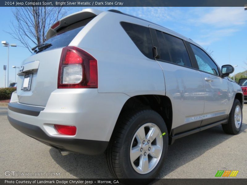 Bright Silver Metallic / Dark Slate Gray 2014 Jeep Compass Sport