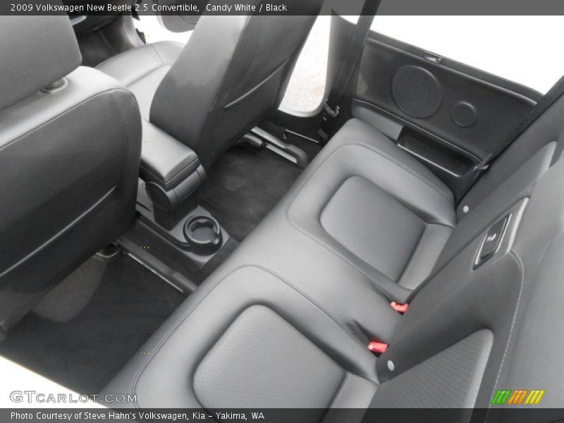 Rear Seat of 2009 New Beetle 2.5 Convertible