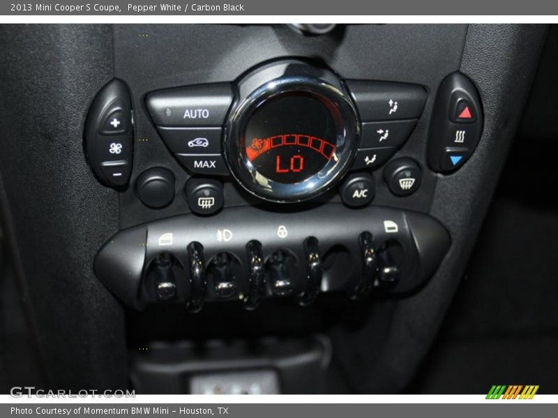 Pepper White / Carbon Black 2013 Mini Cooper S Coupe