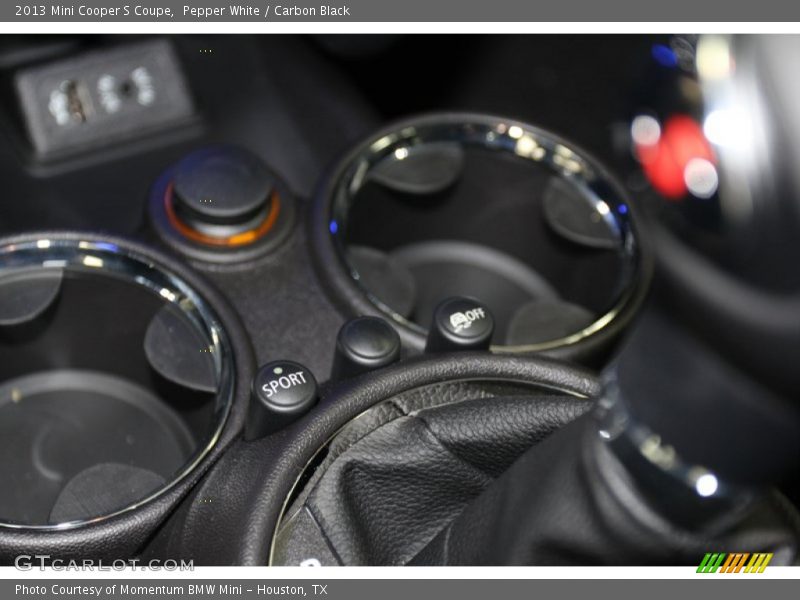 Pepper White / Carbon Black 2013 Mini Cooper S Coupe