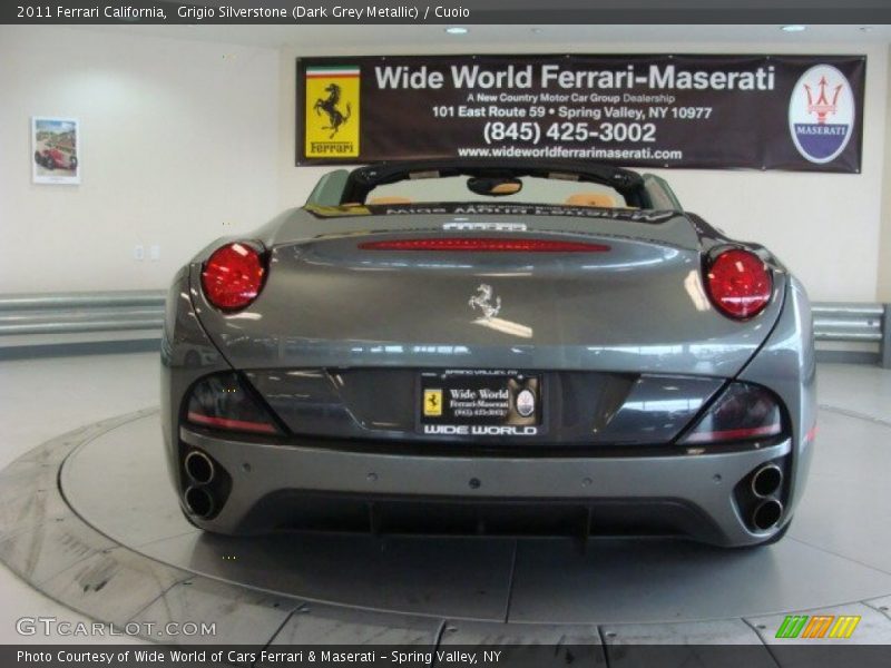 Grigio Silverstone (Dark Grey Metallic) / Cuoio 2011 Ferrari California