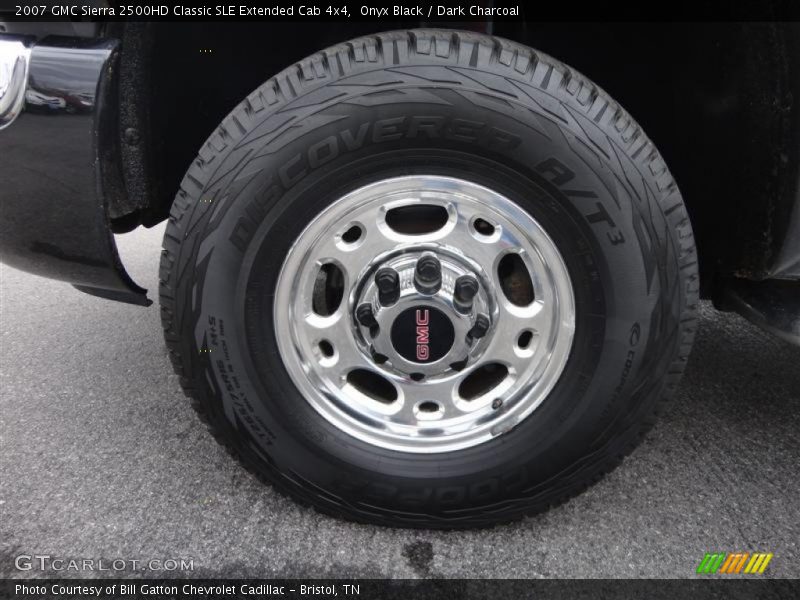 Onyx Black / Dark Charcoal 2007 GMC Sierra 2500HD Classic SLE Extended Cab 4x4