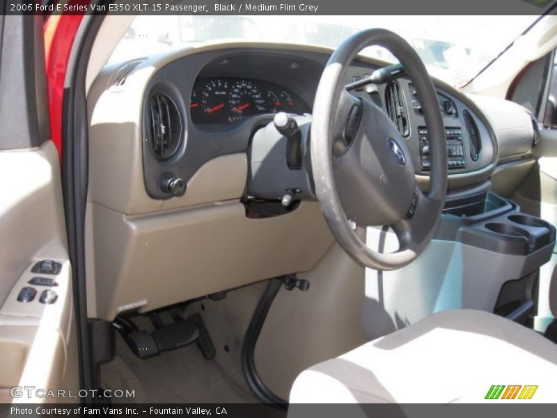 Black / Medium Flint Grey 2006 Ford E Series Van E350 XLT 15 Passenger