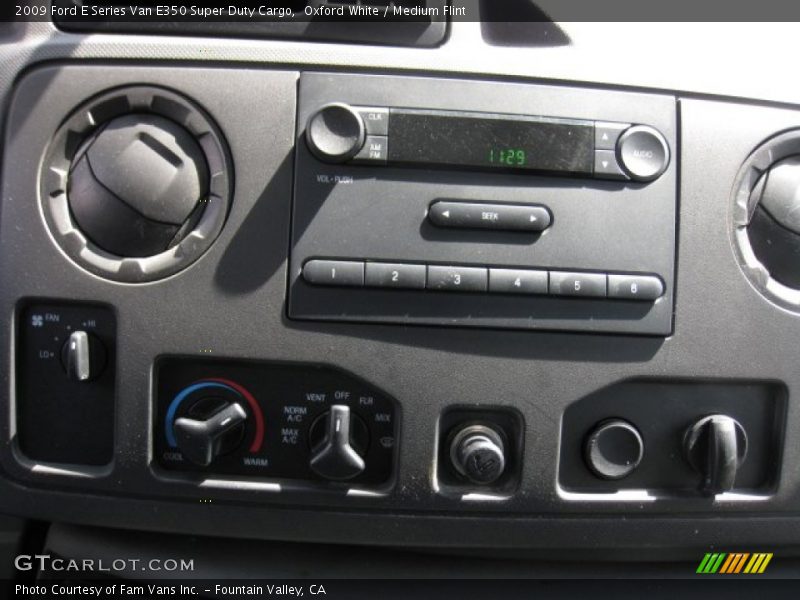 Oxford White / Medium Flint 2009 Ford E Series Van E350 Super Duty Cargo