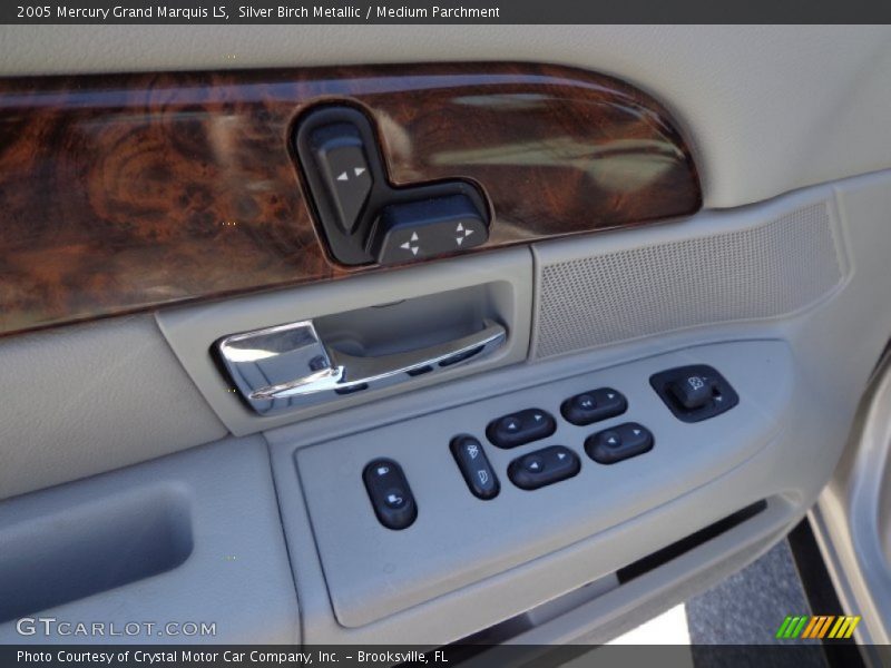 Silver Birch Metallic / Medium Parchment 2005 Mercury Grand Marquis LS