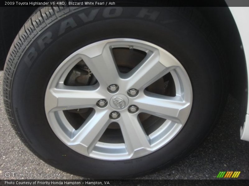 Blizzard White Pearl / Ash 2009 Toyota Highlander V6 4WD