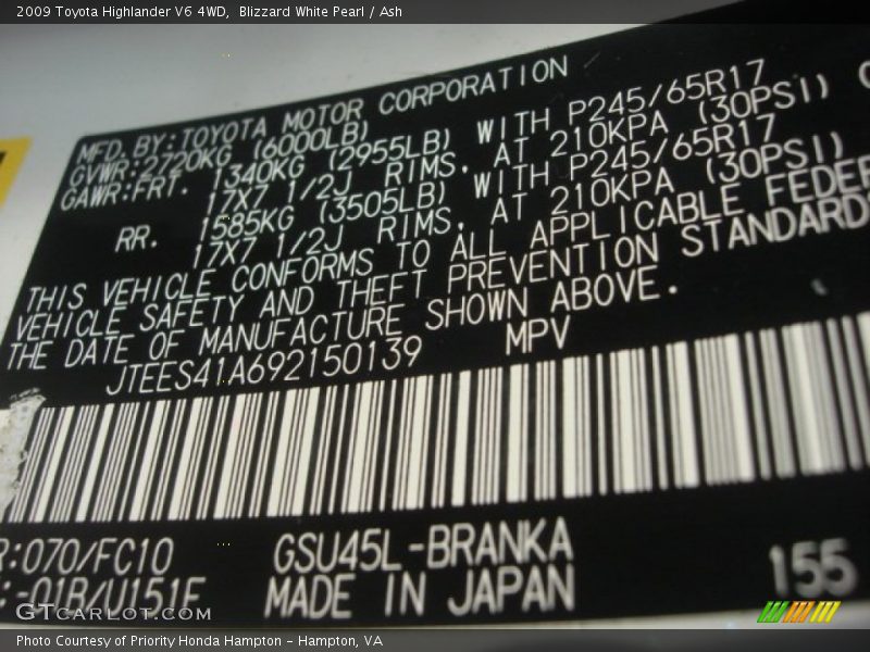 Blizzard White Pearl / Ash 2009 Toyota Highlander V6 4WD