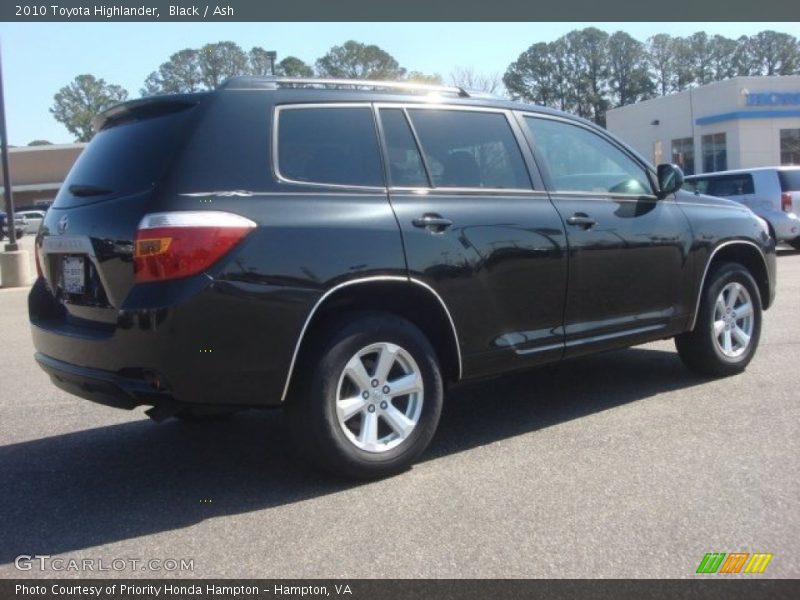Black / Ash 2010 Toyota Highlander