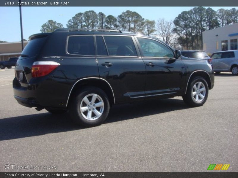Black / Ash 2010 Toyota Highlander