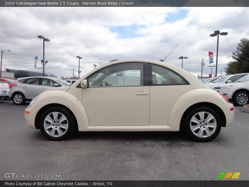 Harvest Moon Beige / Cream 2009 Volkswagen New Beetle 2.5 Coupe