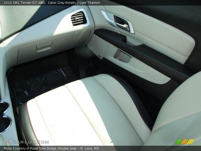 Cyber Gray Metallic / Light Titanium 2010 GMC Terrain SLT AWD