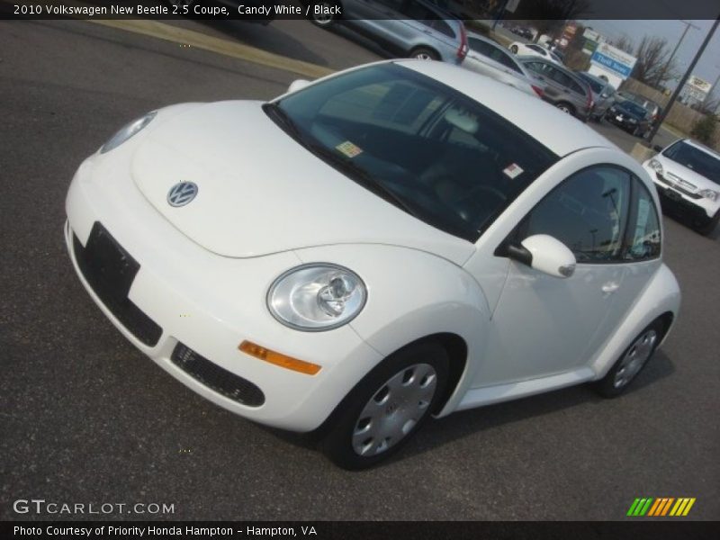 Candy White / Black 2010 Volkswagen New Beetle 2.5 Coupe