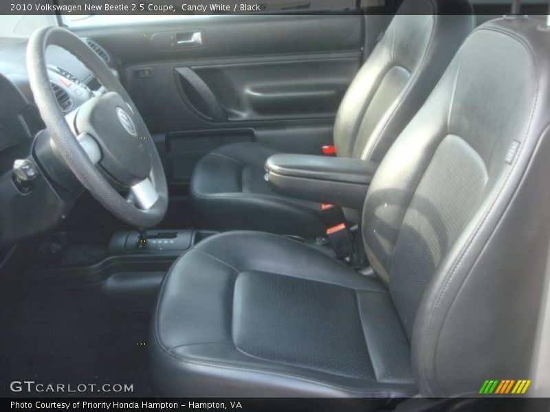Candy White / Black 2010 Volkswagen New Beetle 2.5 Coupe