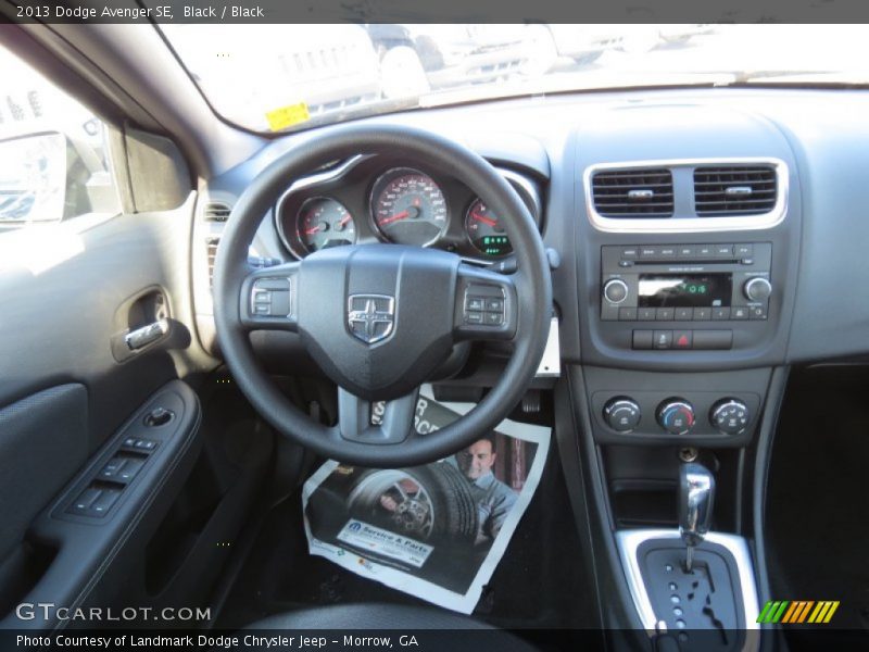 Black / Black 2013 Dodge Avenger SE