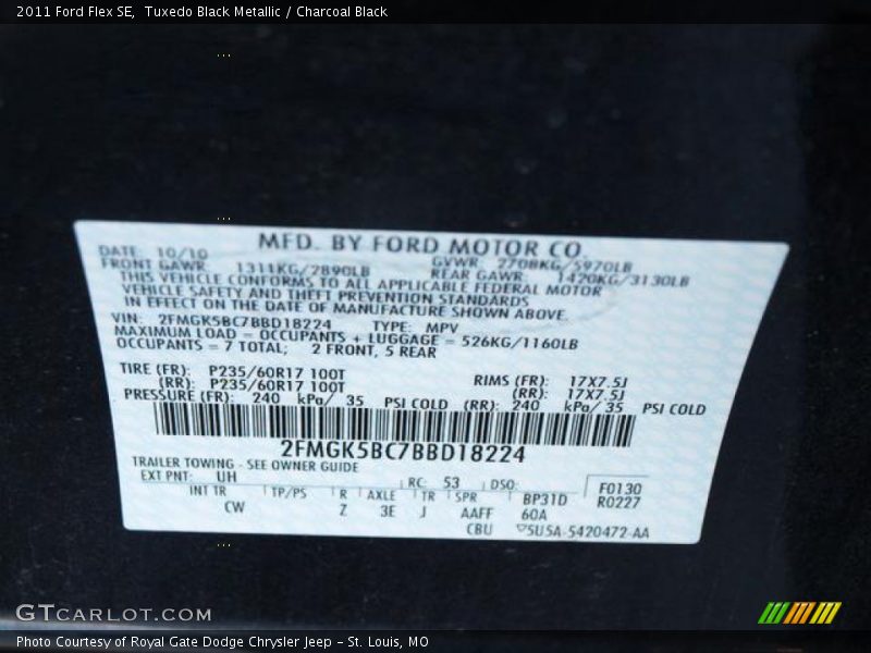 Tuxedo Black Metallic / Charcoal Black 2011 Ford Flex SE