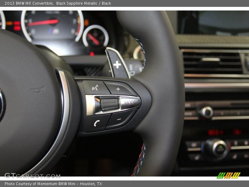 Controls of 2013 M6 Convertible