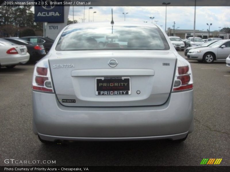 Brilliant Silver / Charcoal 2009 Nissan Sentra 2.0 S