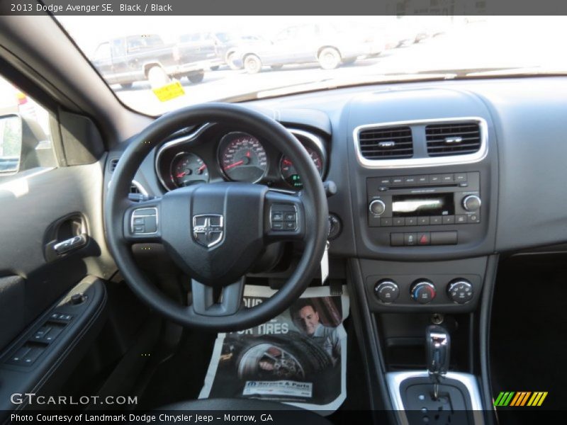 Black / Black 2013 Dodge Avenger SE