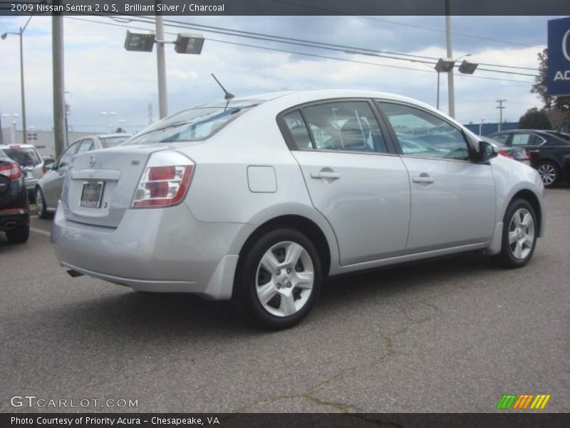 Brilliant Silver / Charcoal 2009 Nissan Sentra 2.0 S