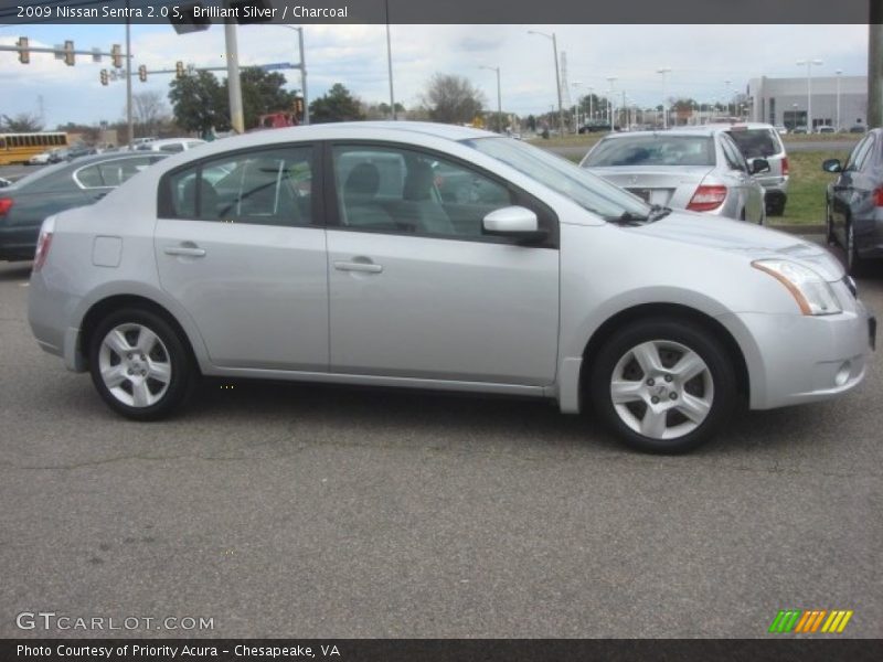 Brilliant Silver / Charcoal 2009 Nissan Sentra 2.0 S