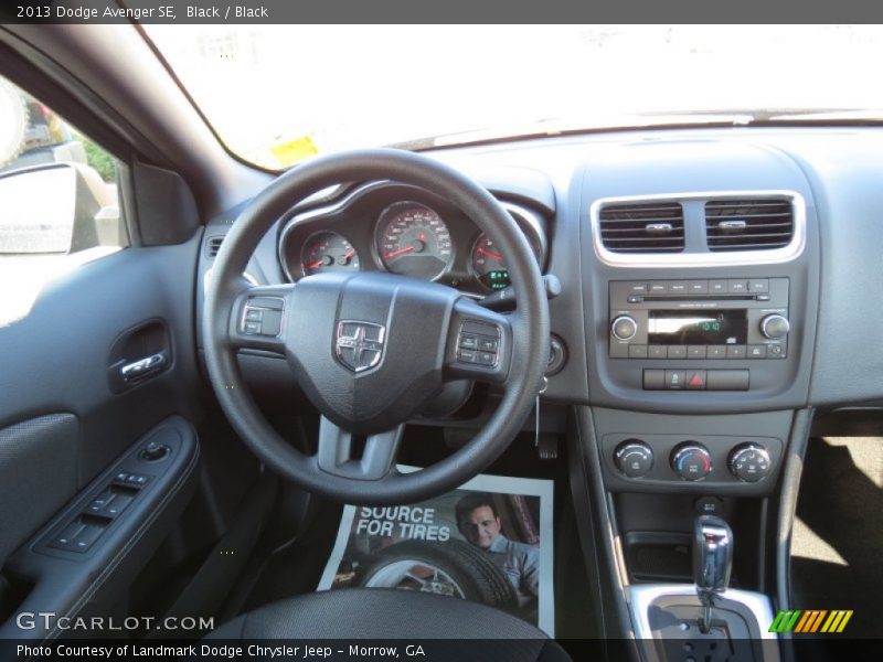 Black / Black 2013 Dodge Avenger SE