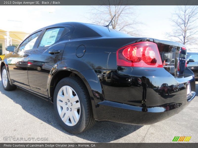 Black / Black 2013 Dodge Avenger SE
