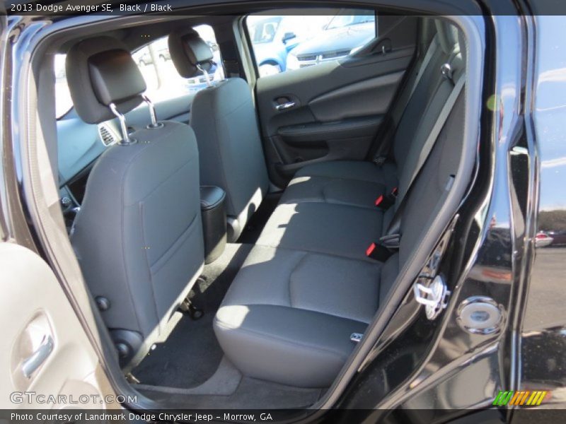 Black / Black 2013 Dodge Avenger SE