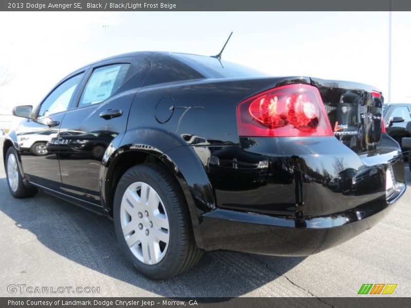Black / Black/Light Frost Beige 2013 Dodge Avenger SE