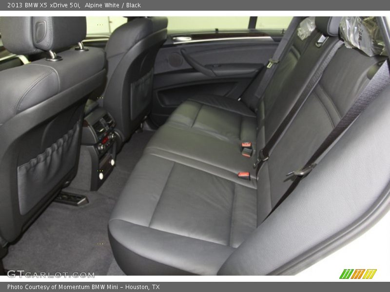 Alpine White / Black 2013 BMW X5 xDrive 50i