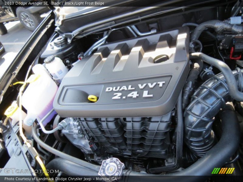 Black / Black/Light Frost Beige 2013 Dodge Avenger SE