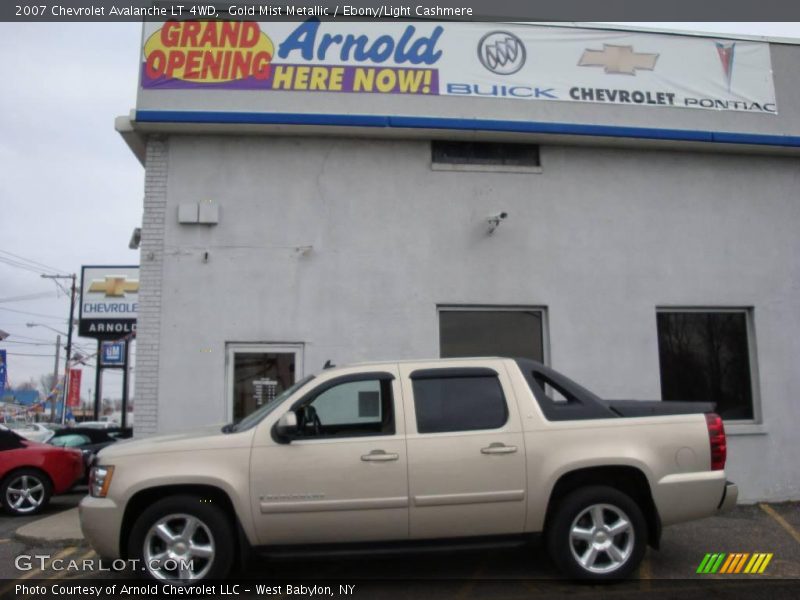 Gold Mist Metallic / Ebony/Light Cashmere 2007 Chevrolet Avalanche LT 4WD