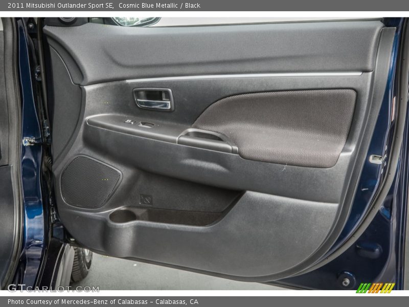 Door Panel of 2011 Outlander Sport SE