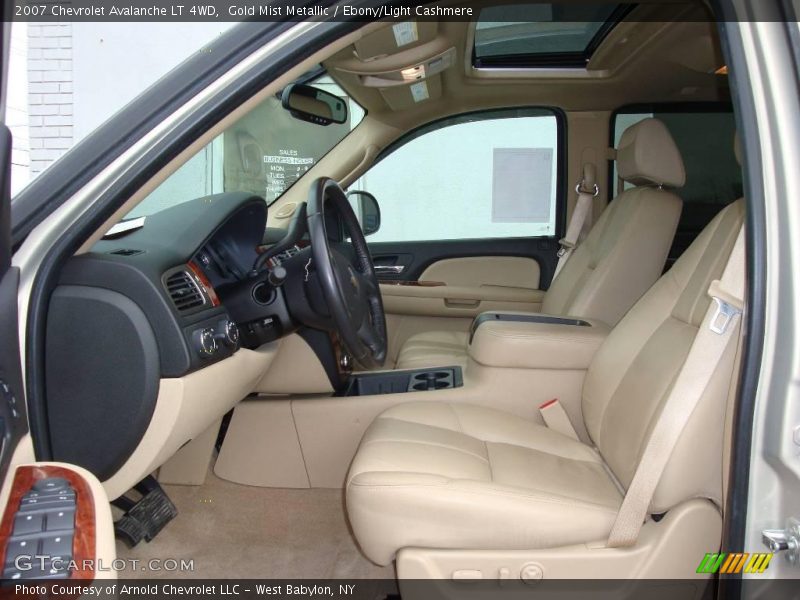 Gold Mist Metallic / Ebony/Light Cashmere 2007 Chevrolet Avalanche LT 4WD