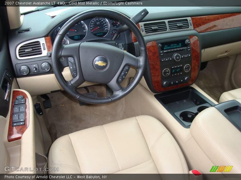 Gold Mist Metallic / Ebony/Light Cashmere 2007 Chevrolet Avalanche LT 4WD