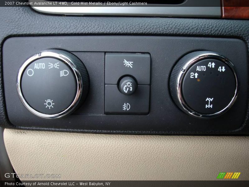 Gold Mist Metallic / Ebony/Light Cashmere 2007 Chevrolet Avalanche LT 4WD