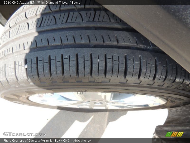 White Diamond Tricoat / Ebony 2010 GMC Acadia SLT
