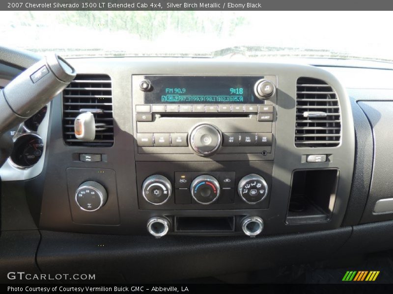 Silver Birch Metallic / Ebony Black 2007 Chevrolet Silverado 1500 LT Extended Cab 4x4