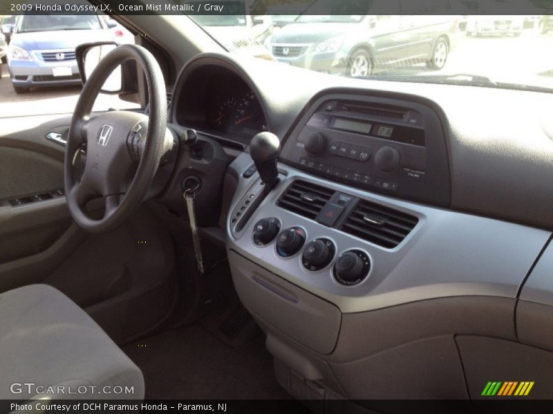 Ocean Mist Metallic / Gray 2009 Honda Odyssey LX