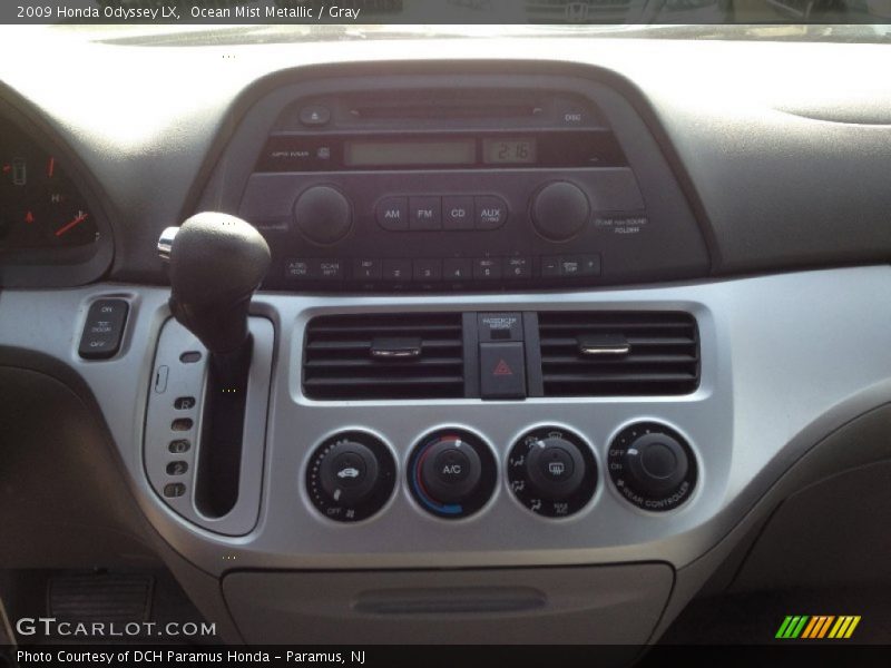 Ocean Mist Metallic / Gray 2009 Honda Odyssey LX