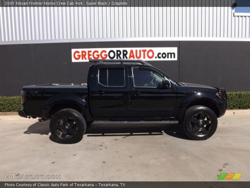 Super Black / Graphite 2005 Nissan Frontier Nismo Crew Cab 4x4